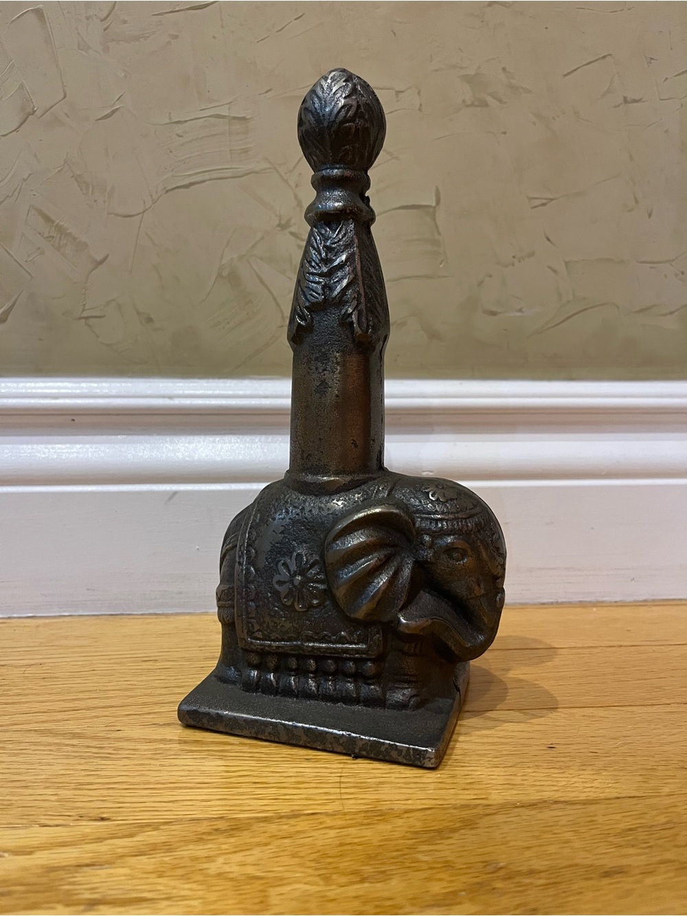 Vintage Elephant Door stopper (2.33kgs)